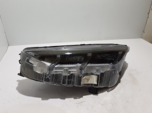 Headlight - LJ8B13E015EE