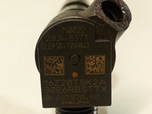 Mercedes Benz C-Class 204 (2007–2014) Kütusepihusti A65110704987 - 2