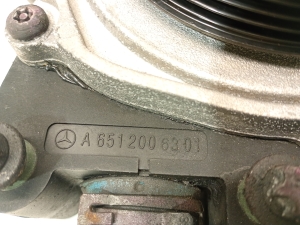 Mercedes Benz C-Class 204 (2007–2014) Veepump A6512006301 - 3