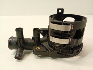 Mercedes Benz C-Class 204 (2007–2014) Kütusefiltri hoidik A6512006000 - 3