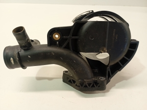 Mercedes Benz C-Class 204 (2007–2014) Kütusefiltri hoidik A6512006000 - 4