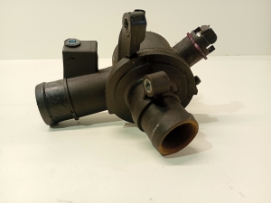 Mercedes Benz C-Class 204 (2007–2014) Termostaat ja selle komponendid 294696 - 3