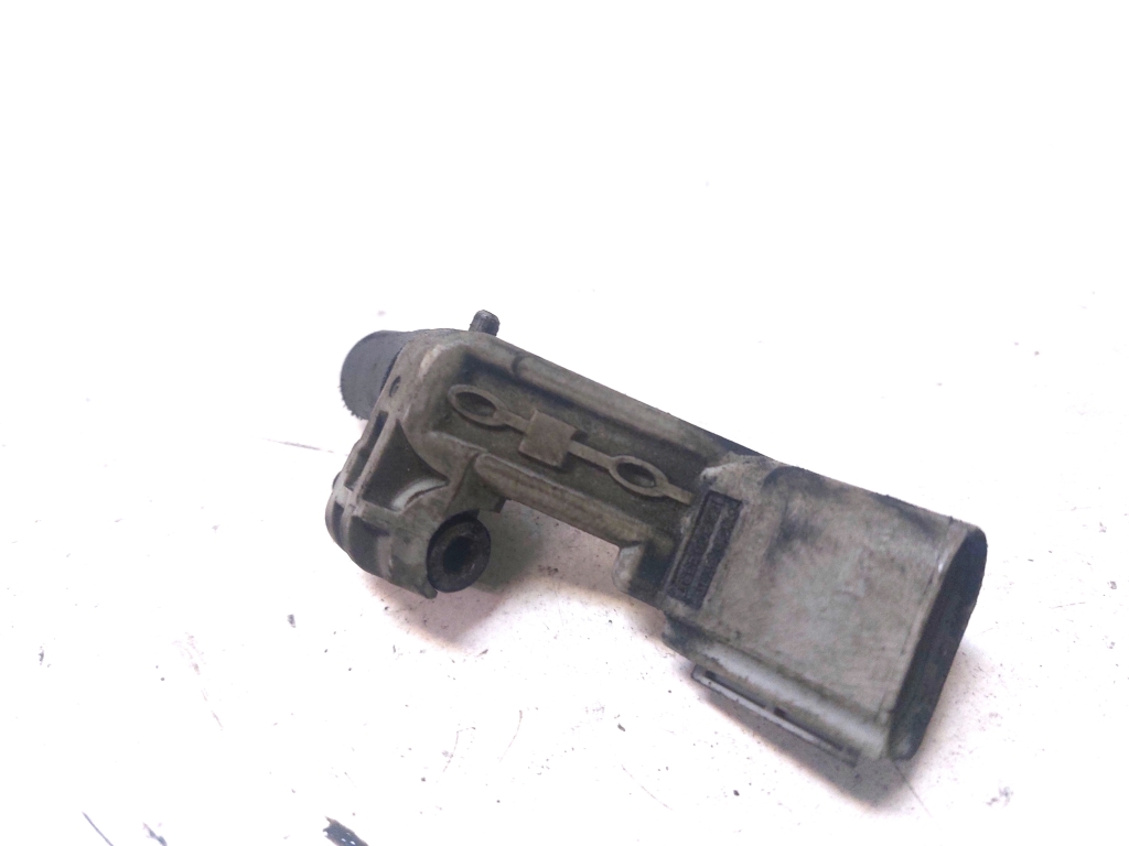AUDI A4 B8 (2007–2016) Väntvõlli asendi andur 036906433C AUDI A4 B8 (2007–2016) Väntvõlli asendi andur 036906433C