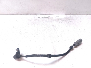 AUDI A4 B8 (2007–2016) Kurbelwellensensor 9805940 - 2