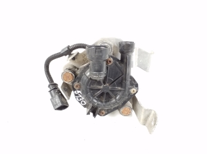 Porsche Cayenne (2010–2017) Air pump 07K959253A - 2