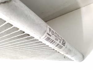Porsche Cayenne (2010–2017) A/C condenser 7P0820411B - 2