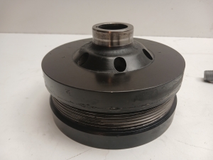 Mercedes Benz S-Class 221 (2005–2013) Väntvõlli rihmaratas A2780300203 - 2