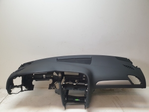 Dashboard - 8K1857041