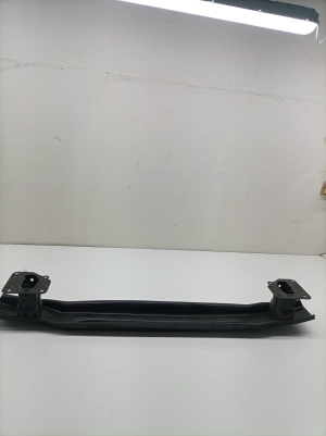 Aizmugurējā bampera sija - 7N0807305A