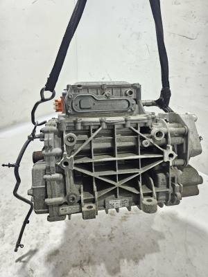 Ford Mustang Mach-E Mach-E (2020–2026) Mootor LJ9P7P500AF - 2