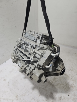Ford Mustang Mach-E Mach-E (2020–2026) Mootor LJ9P7P500AF - 8
