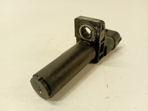 Infiniti Q50 (2013–2026) Kurbelwellensensor A2769050700 - 4