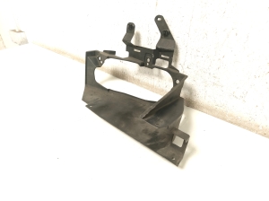 Citroen DS5 (2011–2019) Rear bumper bracket 9673808180 - 6