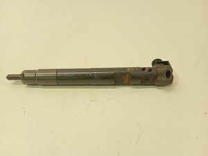Infiniti Q50 (2013–2026) Kütusepihusti A6510702387 - 2