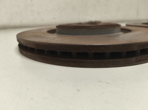 Jaguar XJ (2009–2026) Eesmine piduriketas 5W931125CA - 4