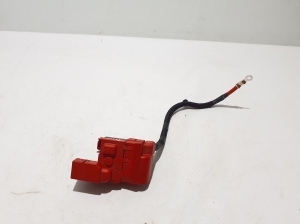   Positive cable terminal  - LJ8T14A094BB 