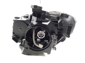 Mercedes Benz CLA-Class W117 (2013–2019) Esituli A1179065200 - 2