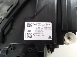 Mercedes Benz CLA-Class W118 (2019–2026) Esituli A1189068300 - 2