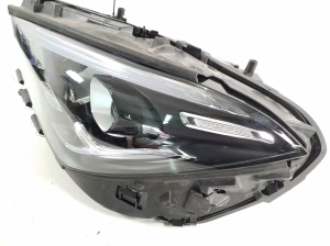 Mercedes Benz CLA-Class W118 (2019–2026) Esituli A1189068300 - 3