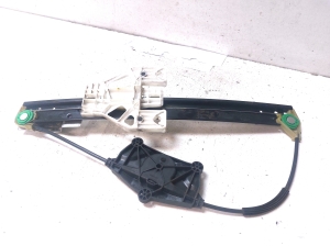 AUDI A4 B8 (2007–2016) Rear side door window regulator 8K0839462 - 3