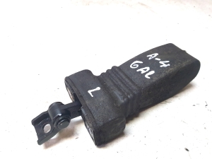 AUDI A4 B8 (2007–2016) Rear side door opening limiter 8K0839267B - 3