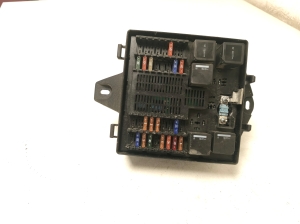   Fuse boxes  - AW9314A073AD 