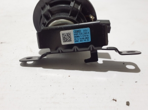AUDI Q8 (2018–2026) Speaker 4M8035399K - 2