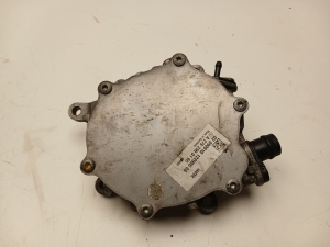Mercedes Benz S-Class 221 (2005–2013) Vaakumpump A2762300165 - 4