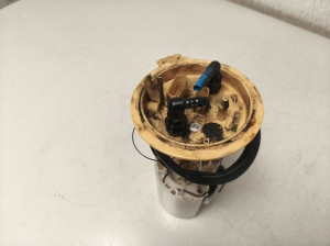 Volkswagen Tiguan (2007–2016) Kütusepump paagis 5N0919088L - 5