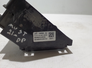 Ford Mustang Mach-E Mach-E (2020–2026) Pimeda nurga radar Distronic ML3T14H031AH - 4