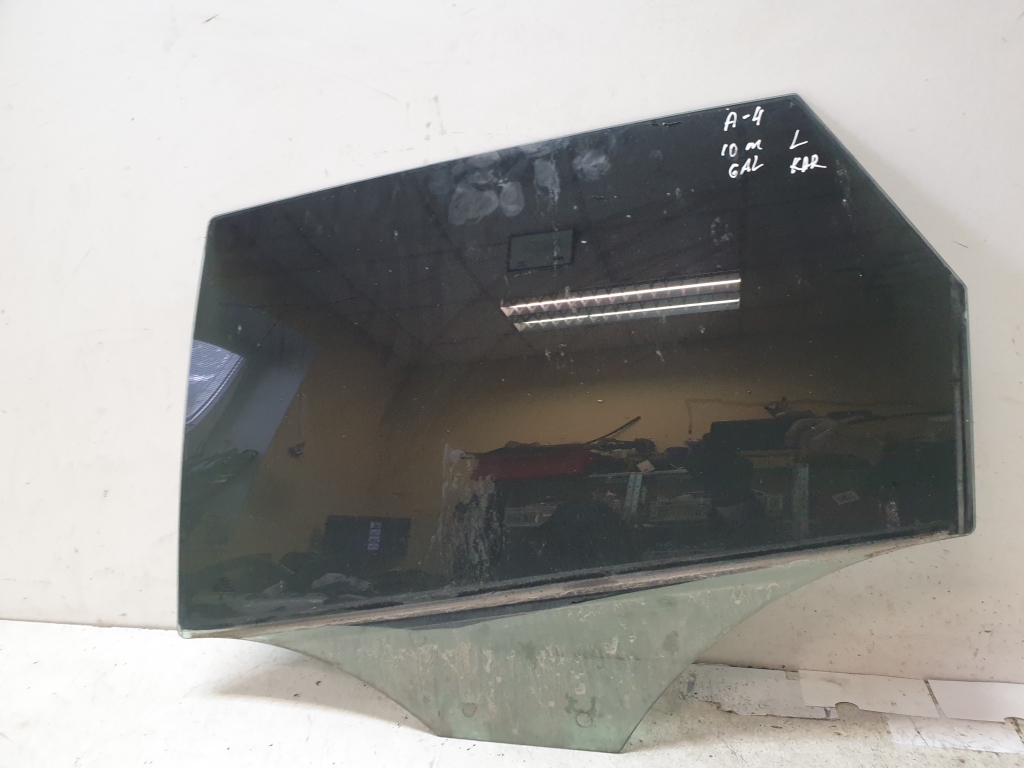 AUDI A4 B8 (2007–2016) Rear side door glass 00084 AUDI A4 B8 (2007–2016) Rear side door glass 00084