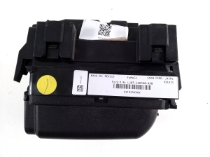 Ford Mustang Mach-E Mach-E (2020–2026) Kaitsmeplokid LJ8T14D068NAB - 4