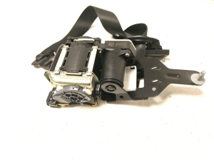 Mercedes Benz C-Class 204 (2007–2014) Eesmine turvavöö A2048601785 - 2