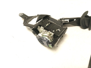 Mercedes Benz C-Class 204 (2007–2014) Eesmine turvavöö A2048601885 - 3