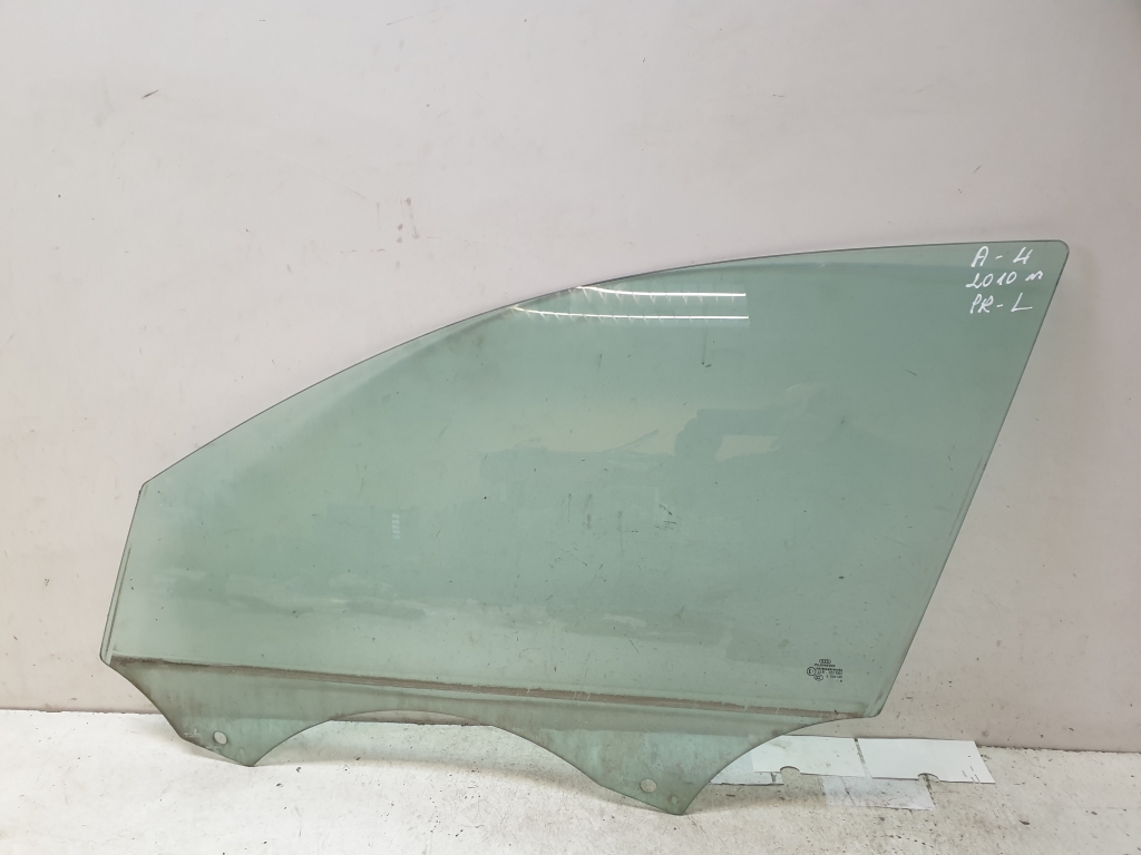 AUDI A4 B8 (2007–2016) Fenster Scheibe Tür vorne 001582 AUDI A4 B8 (2007–2016) Fenster Scheibe Tür vorne 001582