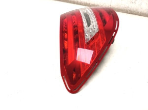 Mercedes Benz C-Class 204 (2007–2014) Eckleuchte hinten A2049060403 - 5