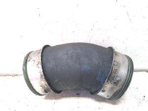 Volkswagen Touareg I (2002–2010) Intercooler hose - 4
