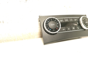 Mercedes Benz C-Class 204 (2007–2014) Heater control panel A2049006608 - 7