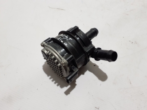 Ford Mustang Mach-E Mach-E (2020–2026) Auxiliary water pump 19081120010B - 4