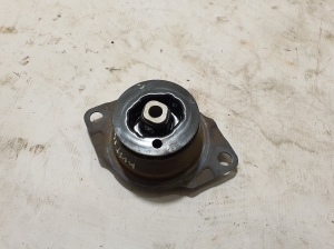   Engine mount  - LJ936F012BB 