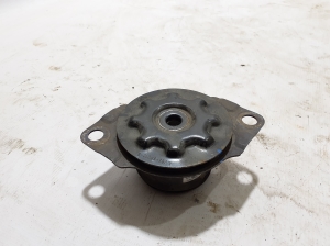 Ford Mustang Mach-E Mach-E (2020–2026) Engine mount LJ936F012BB - 3