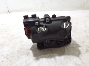 Ford Mustang Mach-E Mach-E (2020–2026) Konditsioneeri kompressor LJ9H190623AB - 3