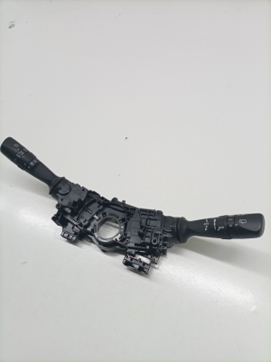 TOYOTA RAV 4 A4 (2012–2018) Slēdzis un tā detaļas 3325017F744 - 5