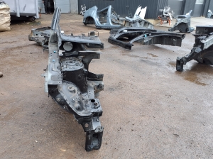 RENAULT Megane E-Tech CMF-EV (2022–2026) Front outrigger 641007864R - 3