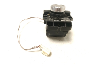 Mercedes Benz C-Class 204 (2007–2014) Display switch A2048709558 - 5