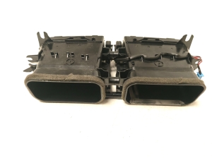 Mercedes Benz C-Class 204 (2007–2014) Dashboard air vent grilles A2048308454 - 2