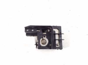 Positive cable terminal - LJ8T14A094BB