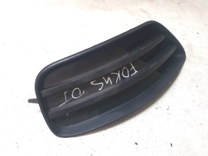 Ford Focus (2004–2011) Priekšējā bampera apakšējā reste - 4