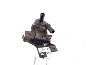Zusatzwasserpumpe - LJ938C590PA