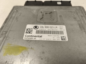 Skoda Octavia II (2004–2013) Engine control unit 03L906023LR - 2